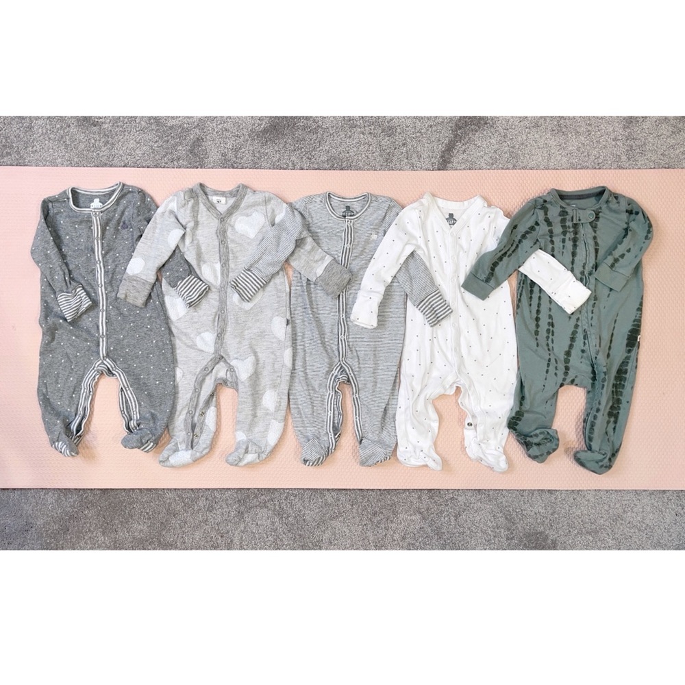 Baby GAP cotton onesie / footed one piece bodysuit x5